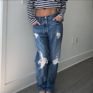 Vintage Levi’s Blue Denim Jeans Distressed ripped